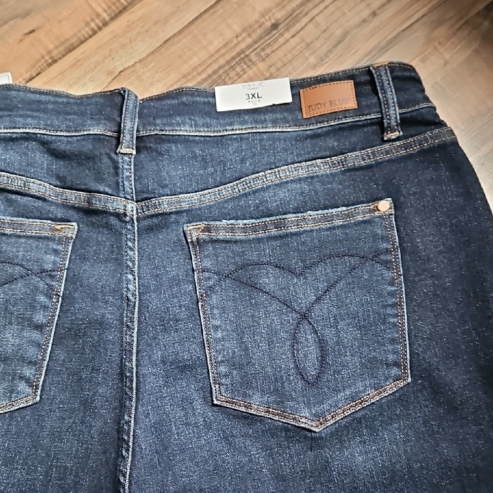 Judy Blue High Waist Dark Indigo Blue Denim Women's Shorts NWT 3XL - Picture 12 of 13